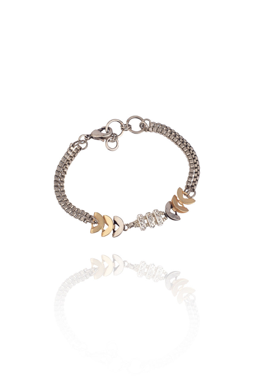 light matte gold chain chevron bracelet