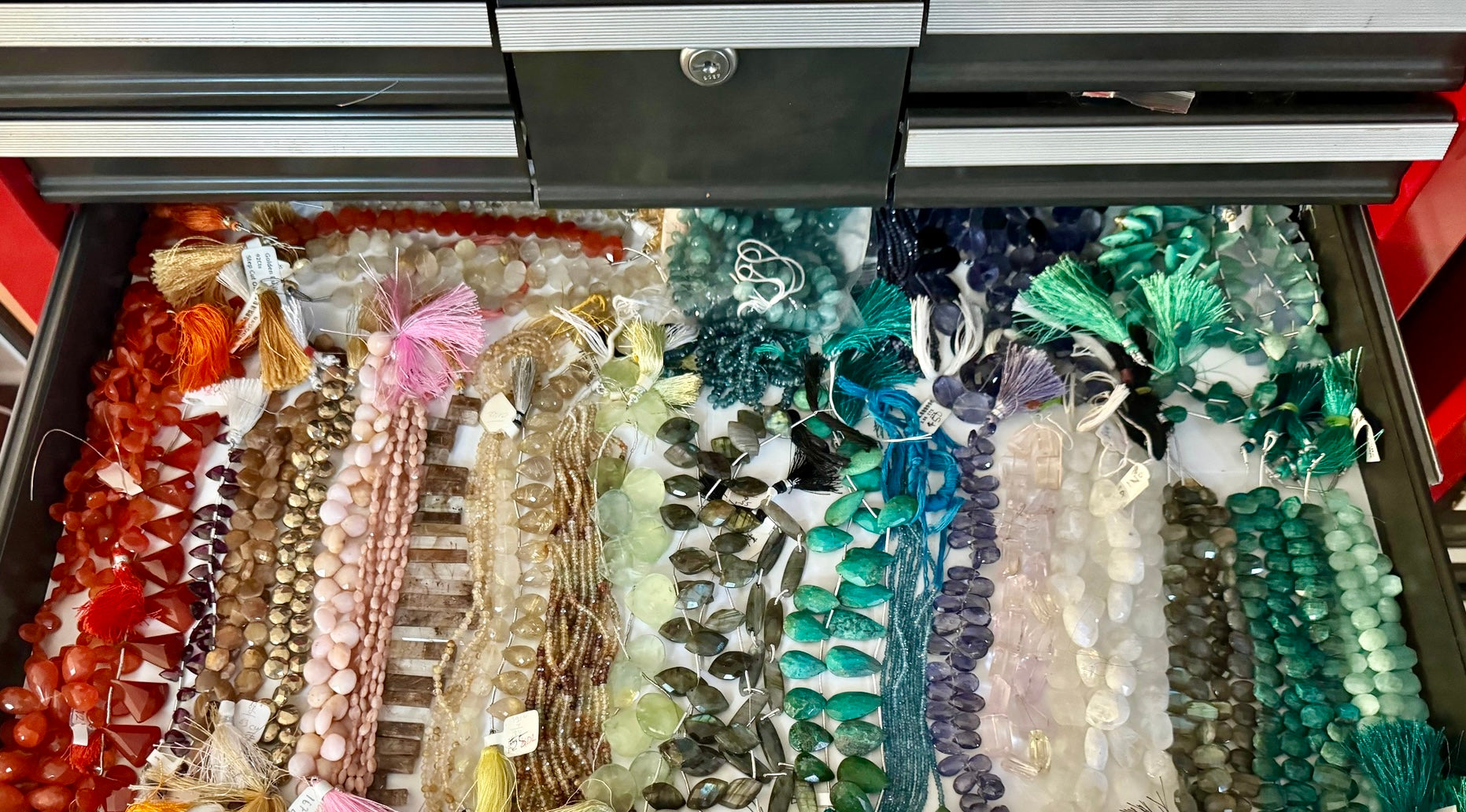 Private Studio Shopping | Before Clothesline