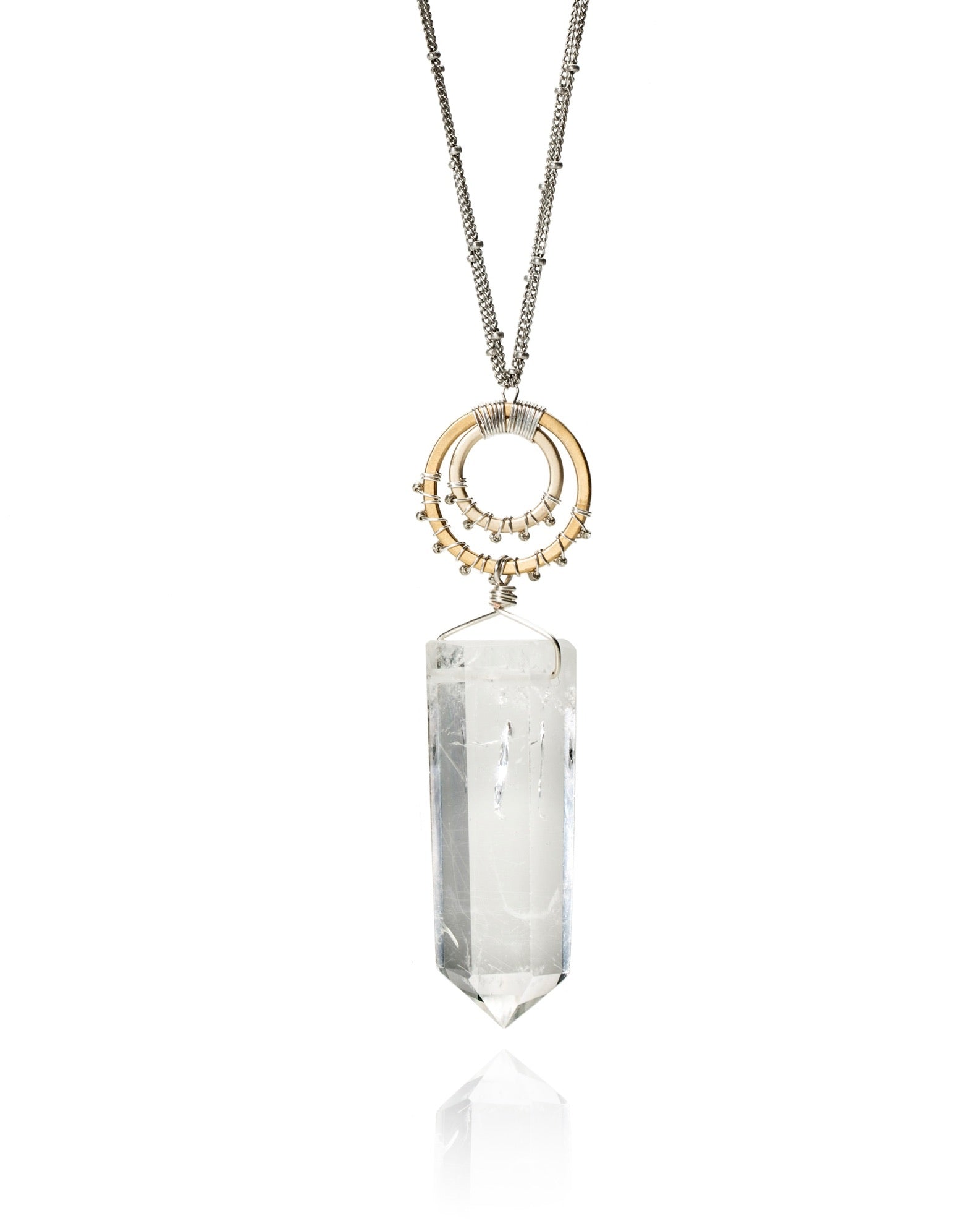 pendant necklace in quartz with gold electroplate