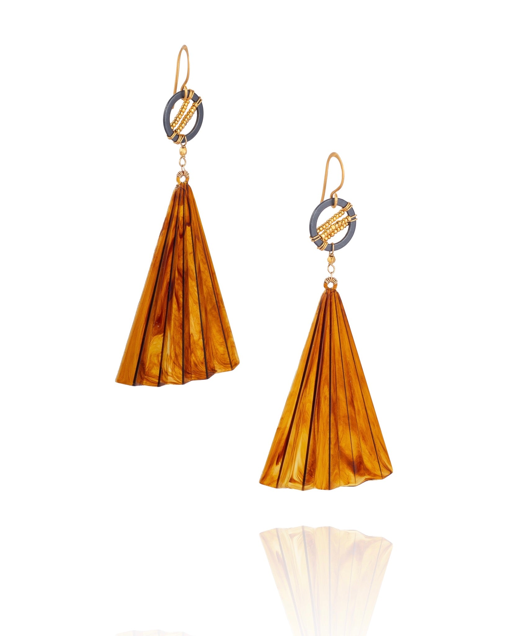 fan drop earrings in brown vintage resin with gold electroplate